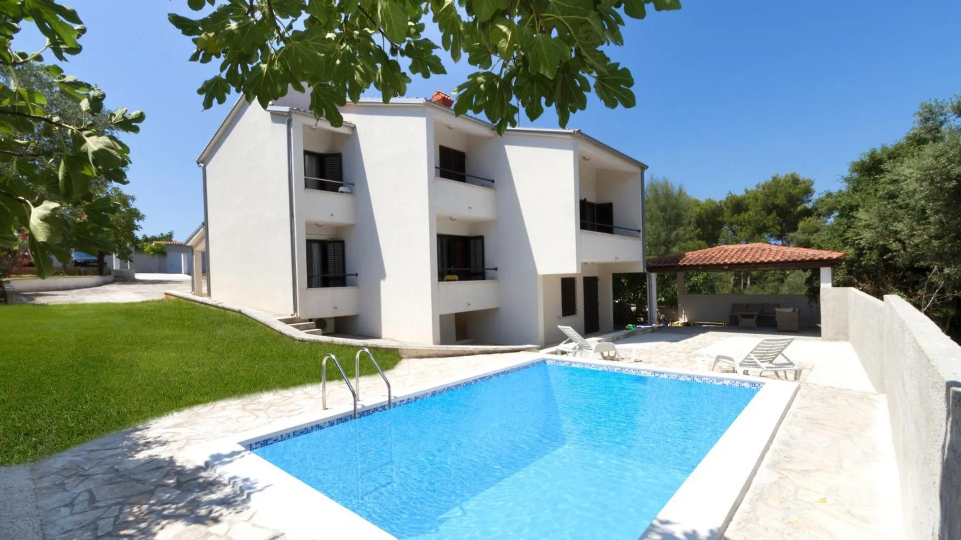 Σπίτι διακοπών Villa Loredana, A Warm And Sunny Villa Close To The Beach Vinkuran